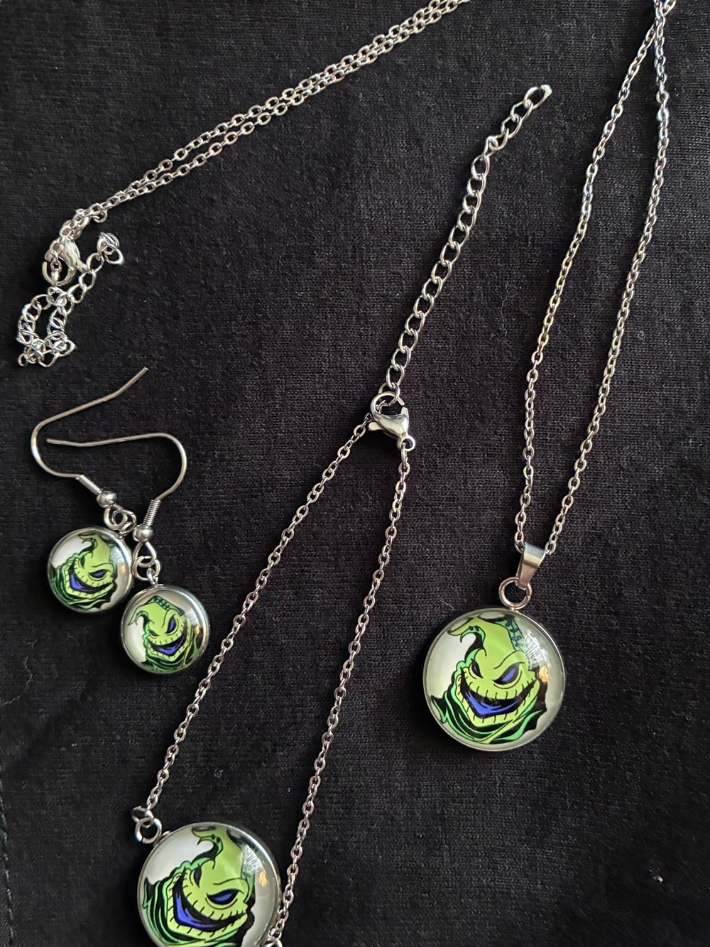 Silver tone Green Monster Necklace, Bracelet & Earring Set